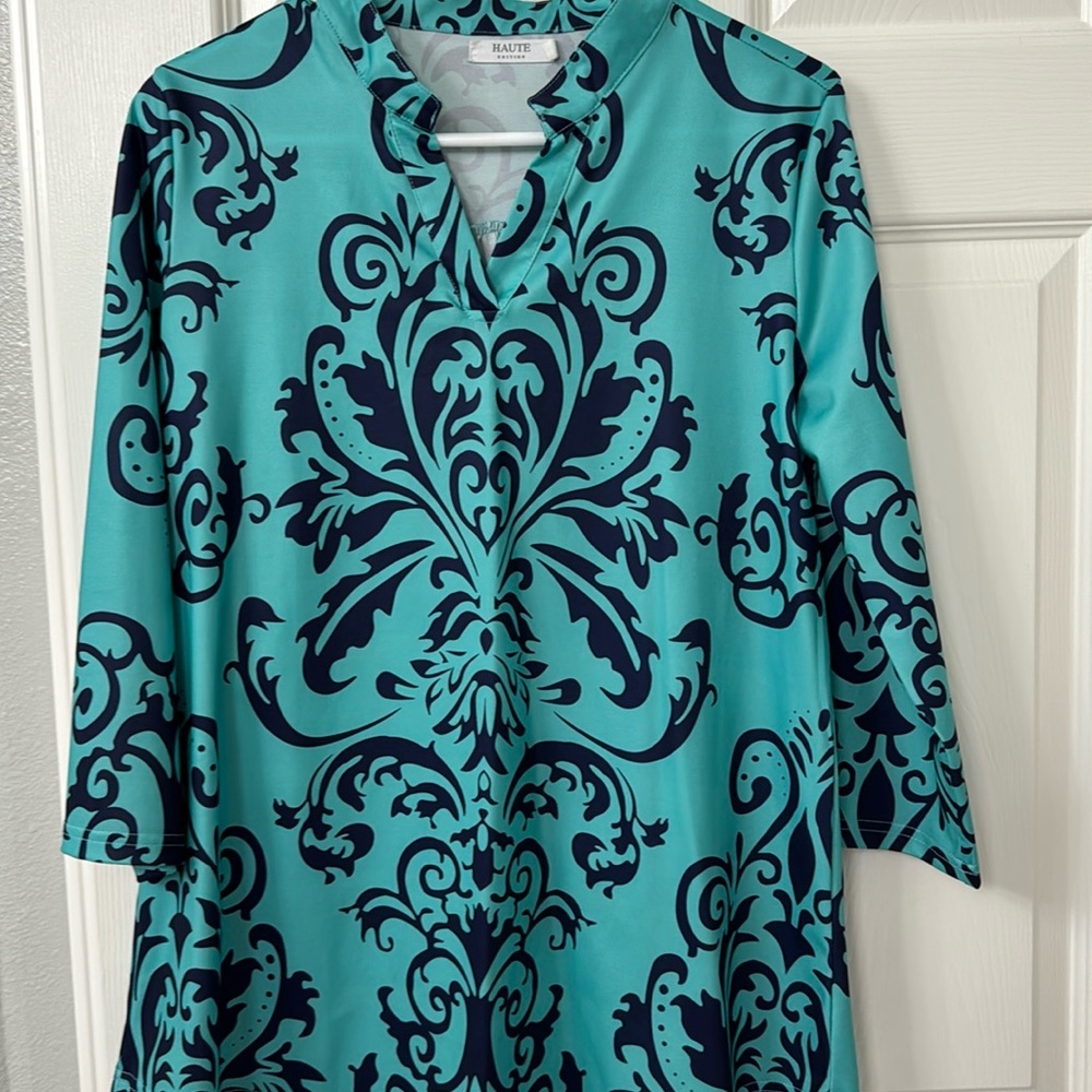 Green and Navy Damask Notch Neck Tunic